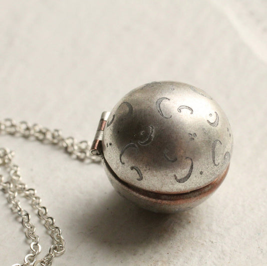 Love You, to the Moon & Back Locket