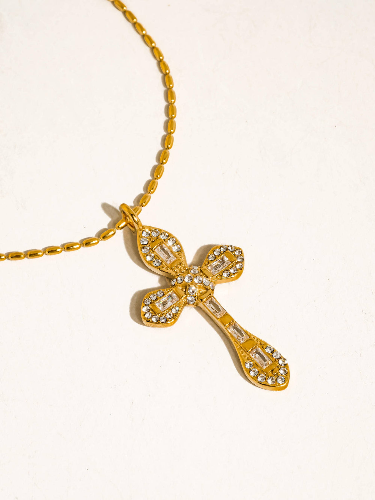 Axelle Necklace