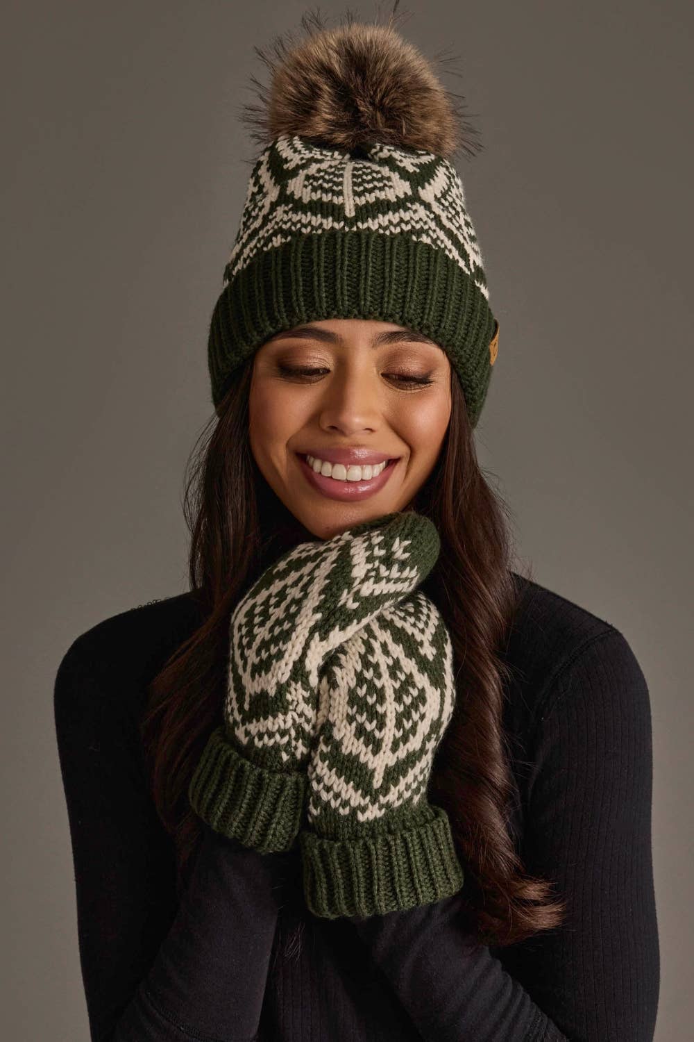 Olive & Beige Patterned Knit Mittens