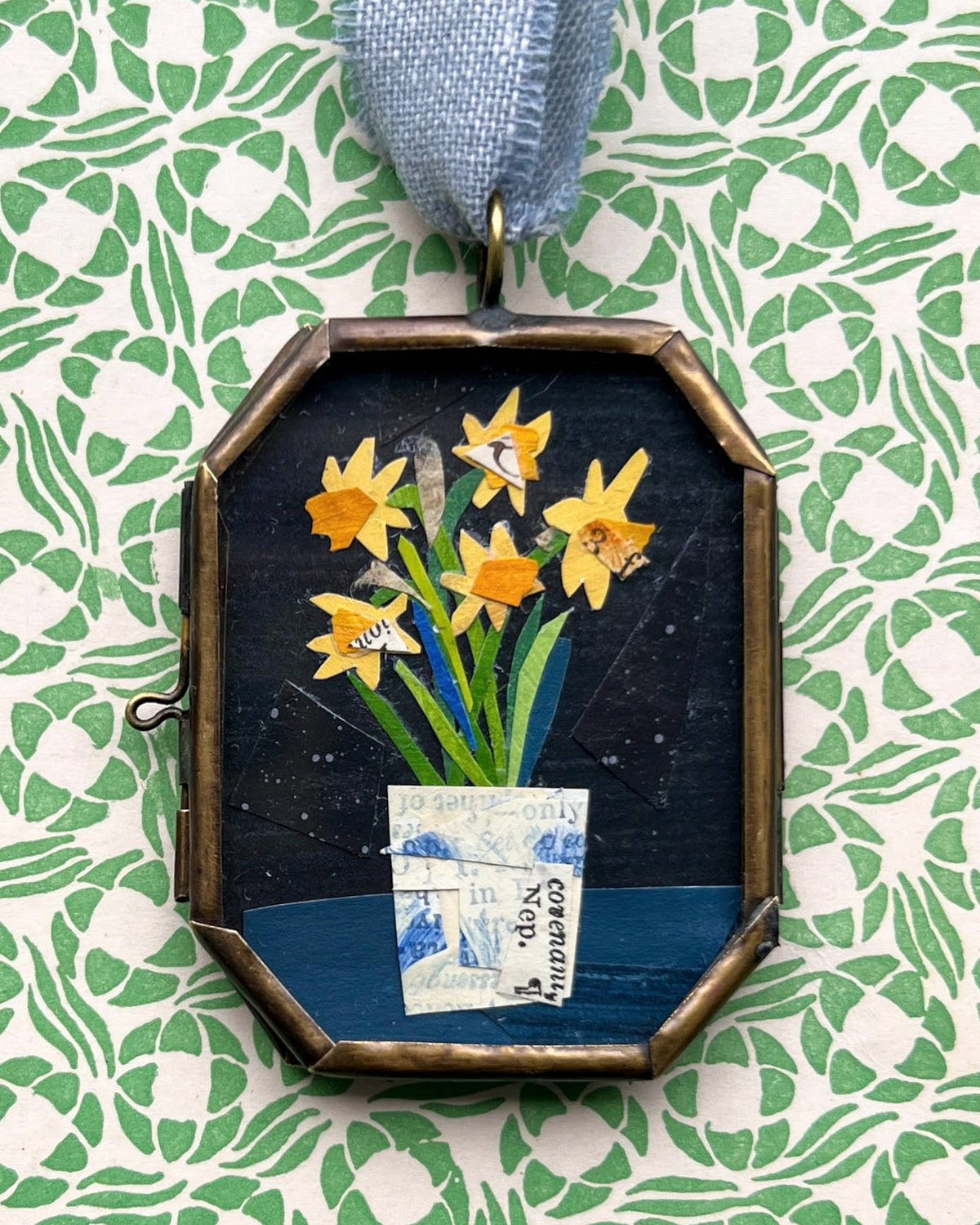 Maris Mirum Daffs in Blue art locket by Brandie Stonge
