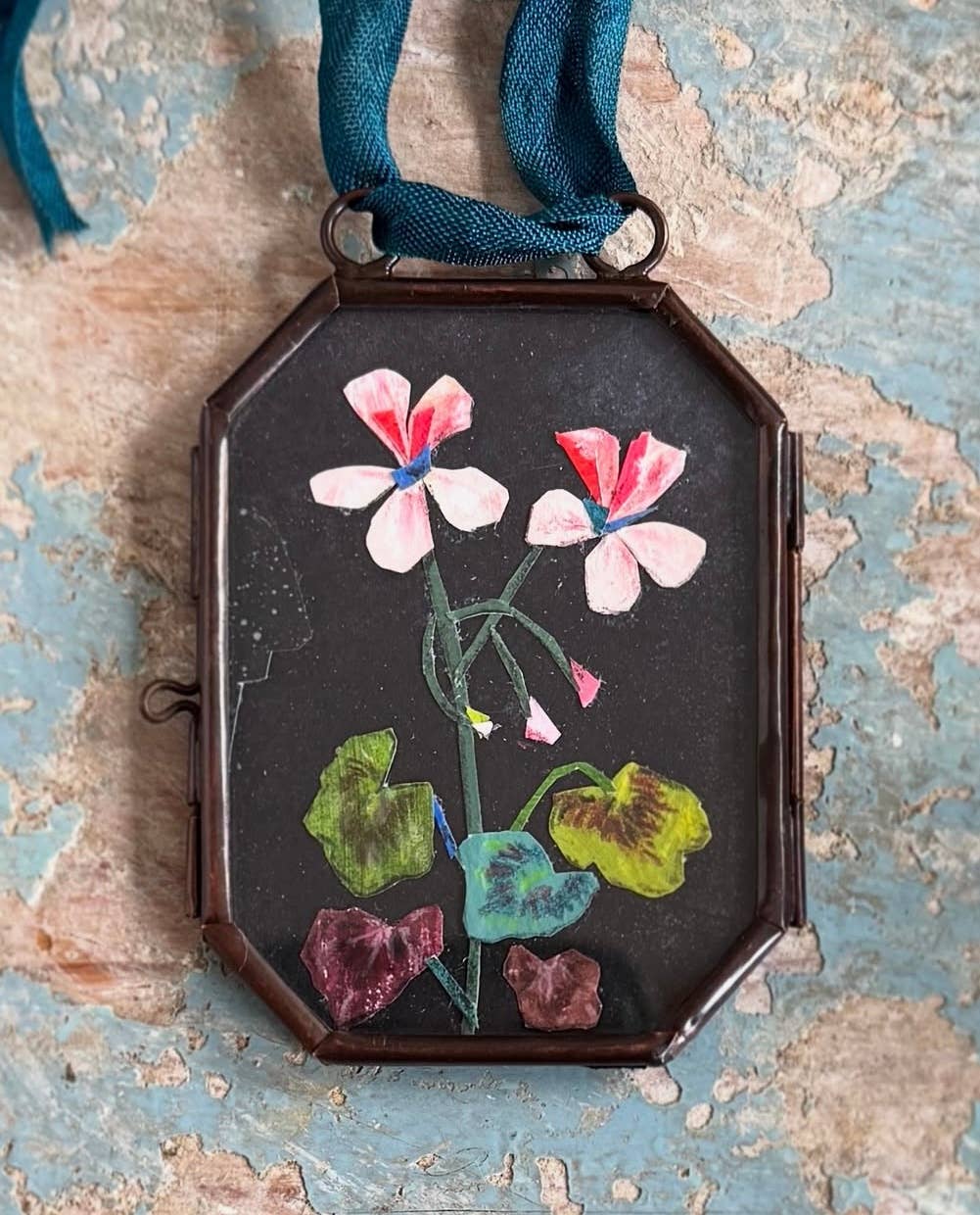 Maris Mirum Geranium, No. 2 art locket by Brandie Stonge