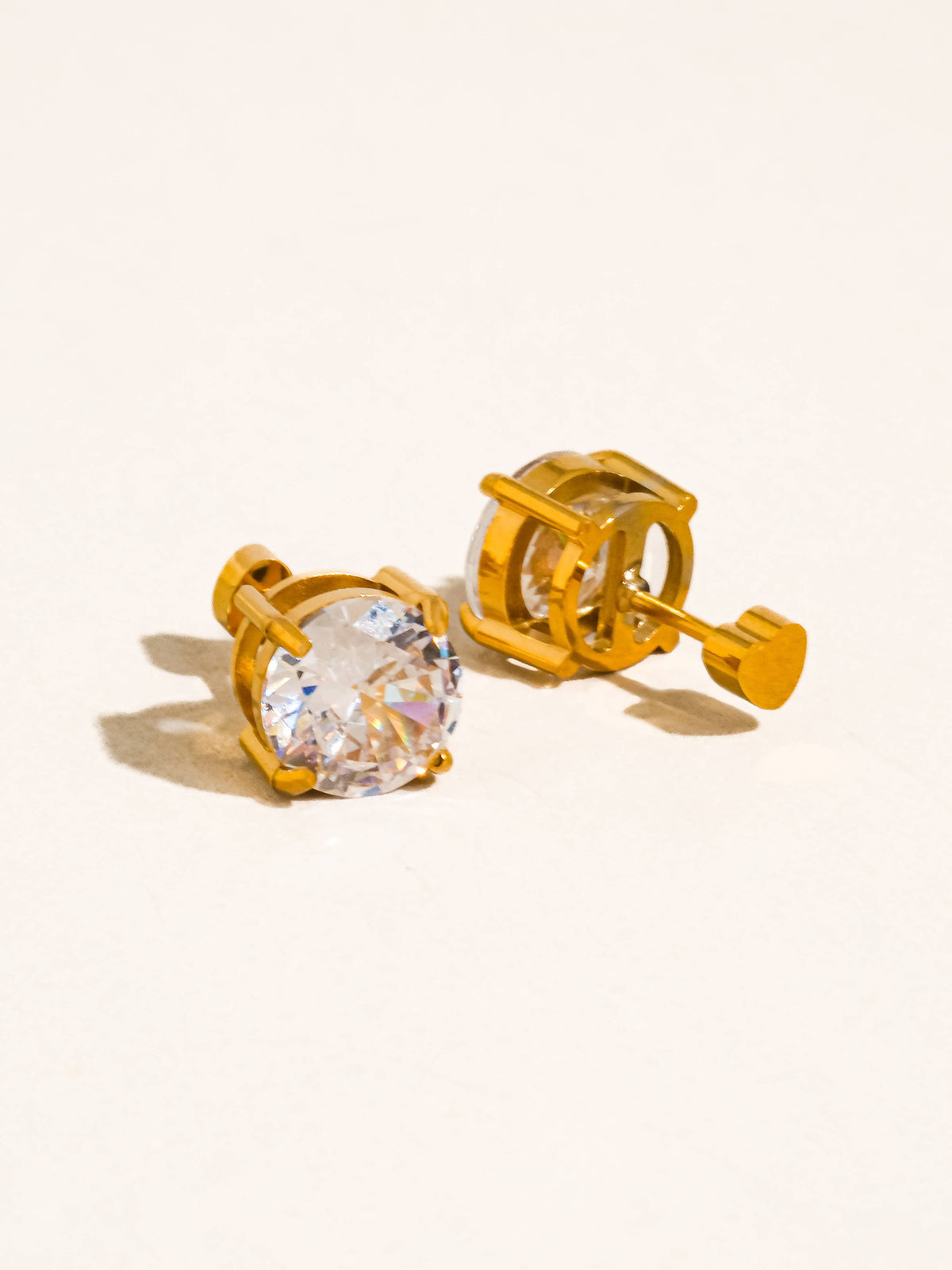 Avenn Teardrop Earrings