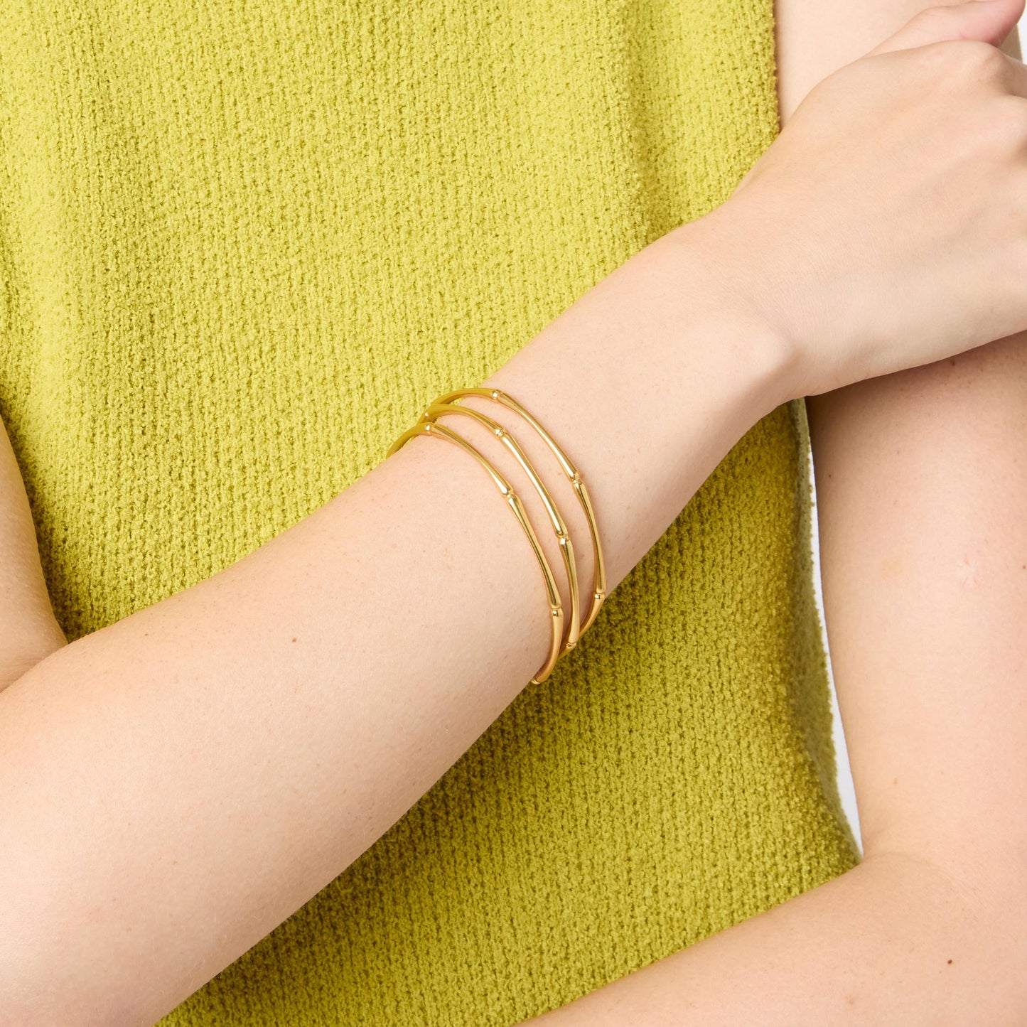 Julie Vos Bamboo Bangle in Gold, Medium – view 2