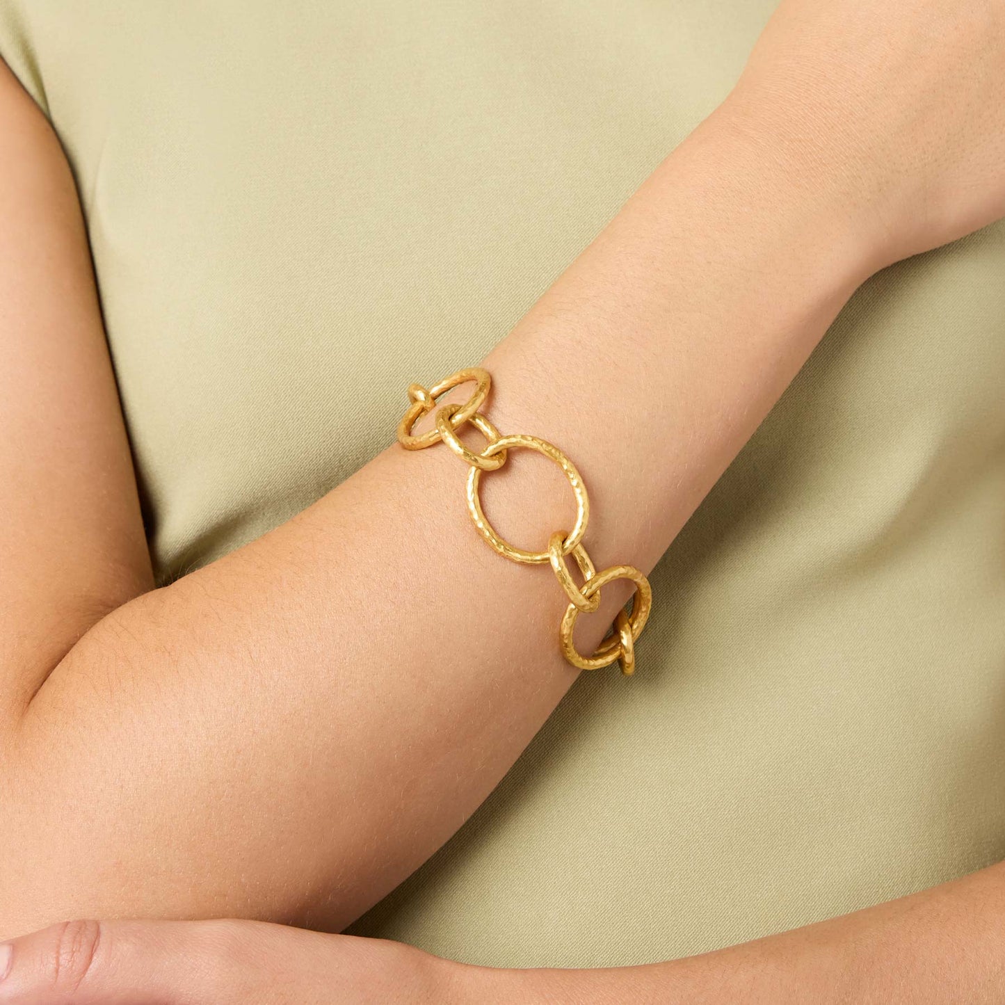 Julie Vos Catalina Light Link Bracelet in Gold – view 2