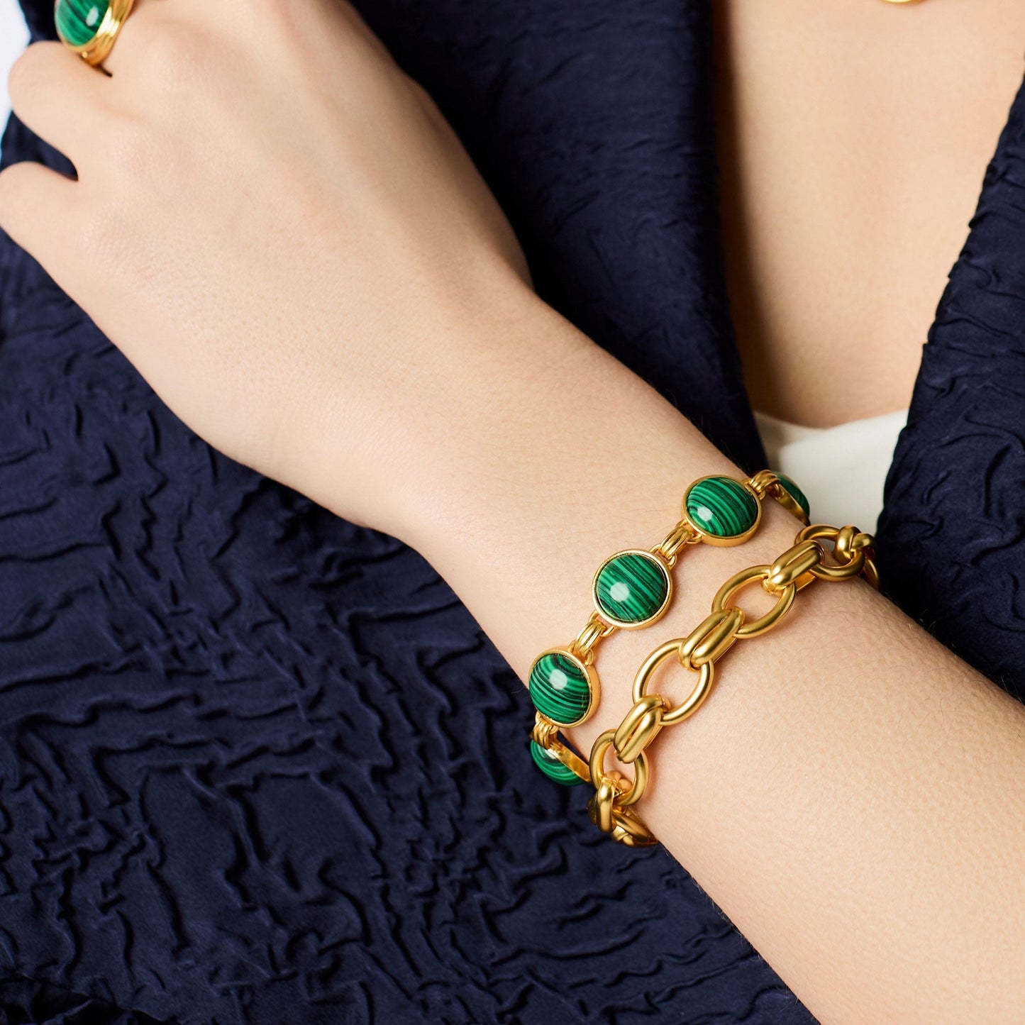 Julie Vos Essex Link Bracelet in Gold – view 2