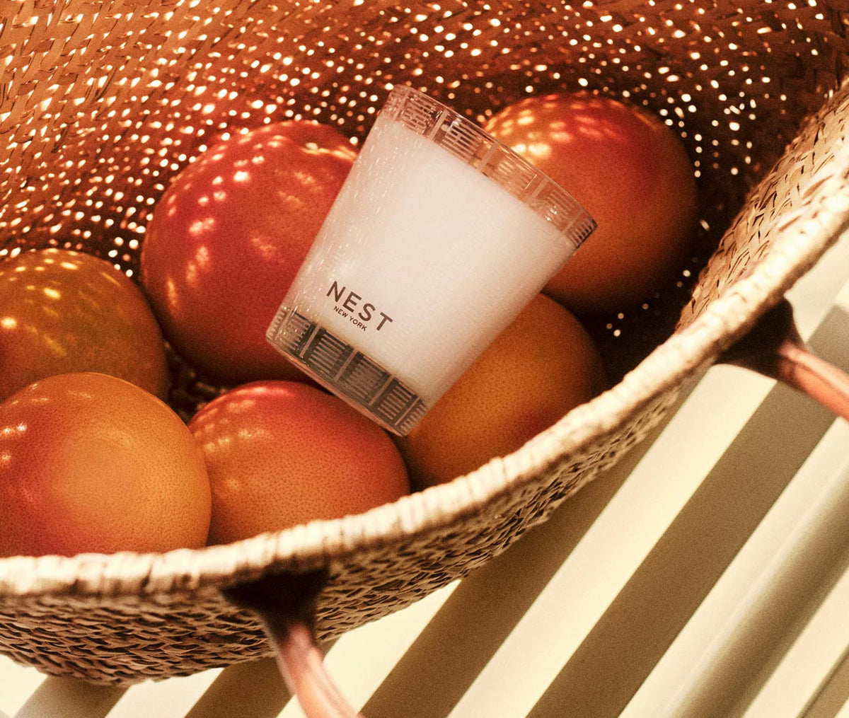 Nest Grapefruit Classic Candle